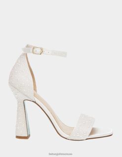 نحيف Betsey Johnson داني عاج أحذية ZXT0V52