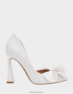 نحيف Betsey Johnson نبيل عاج أحذية ZXT0V84